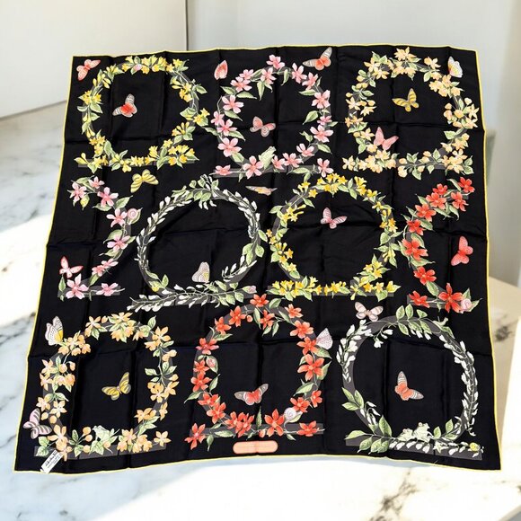 Salvatore Ferragamo 100% Silk Square Floral Butterfly Scarf 33"X 33" - Picture 12 of 13